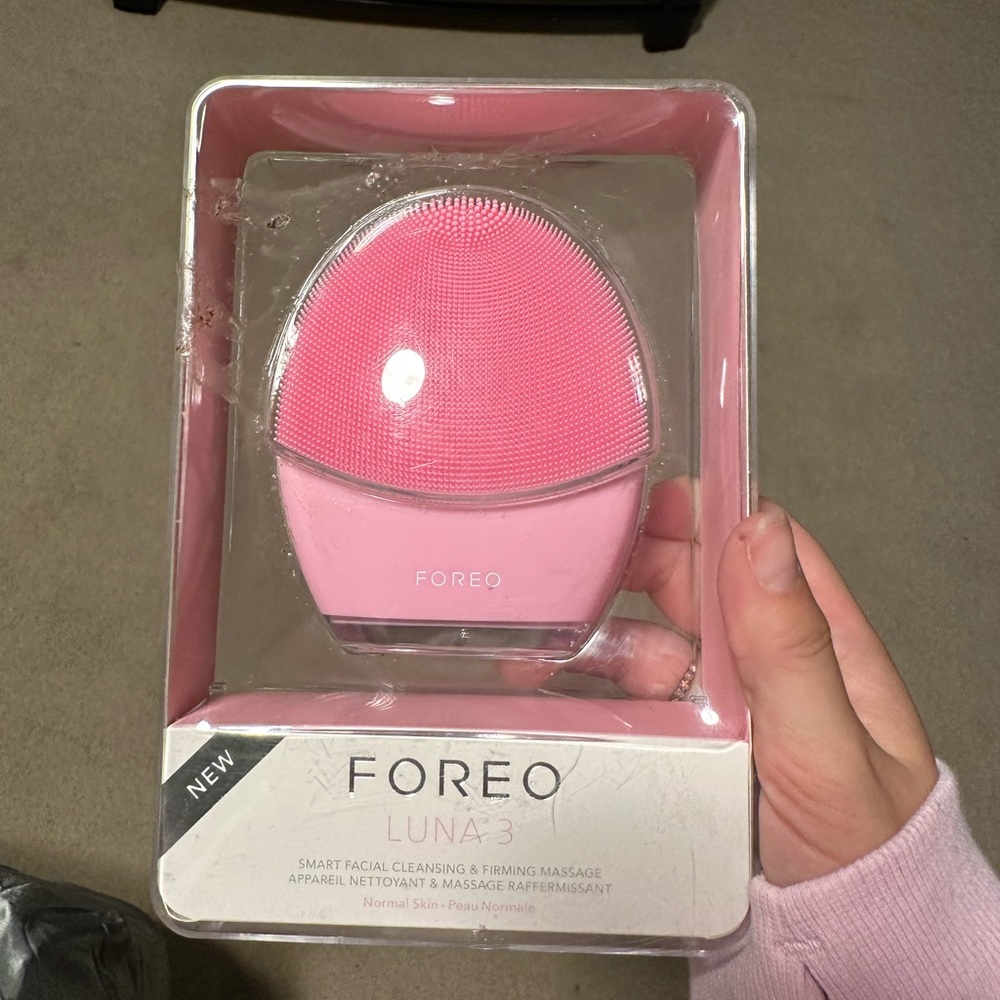 Brand new. Never opened. Bought a few months ago.